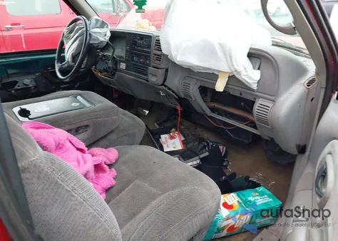 1997 Chevrolet C1500 Fleetside from USA, damaged, VIN 2GCEC19R5V1164327